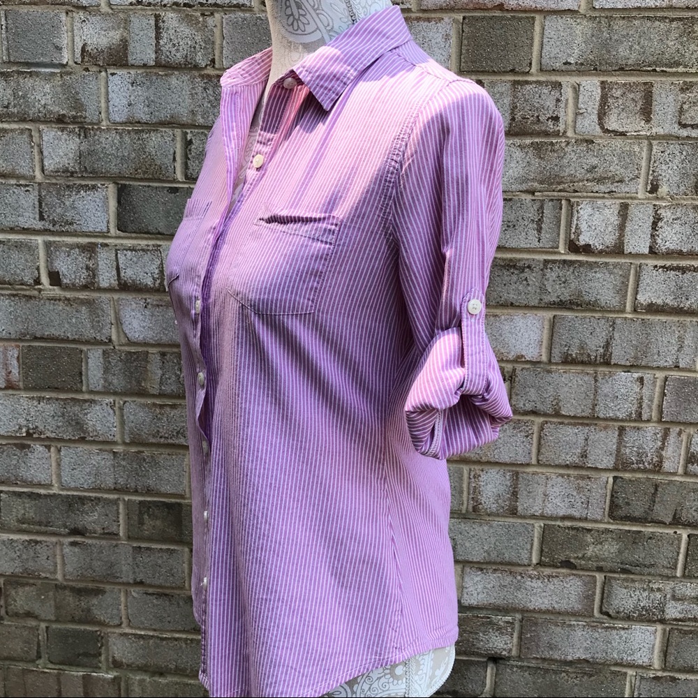 Mossimo button up - Picture 2 of 3